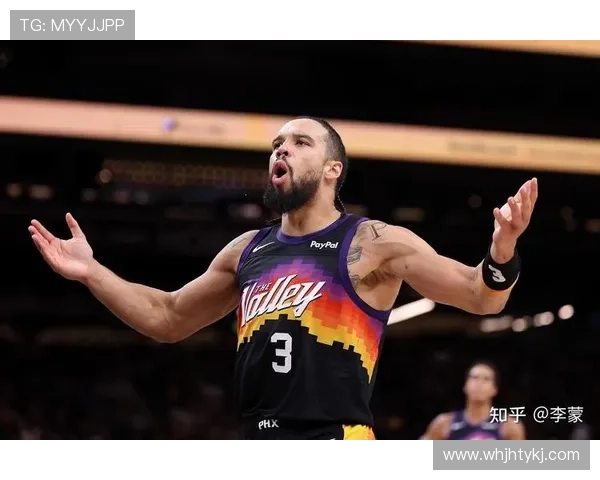 布克赞狄龙拼搏精神感染全队展现出极高的品性与刻苦态度